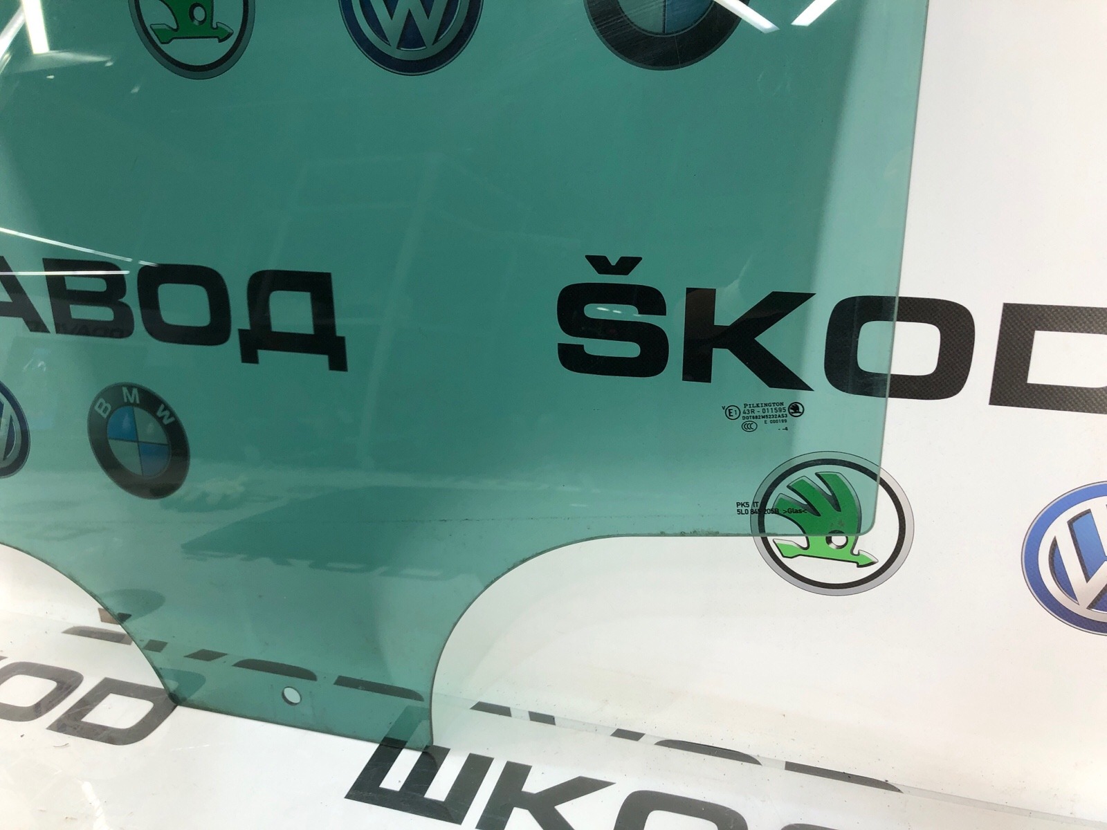 Стекло двери, 2000 рублей, Москва