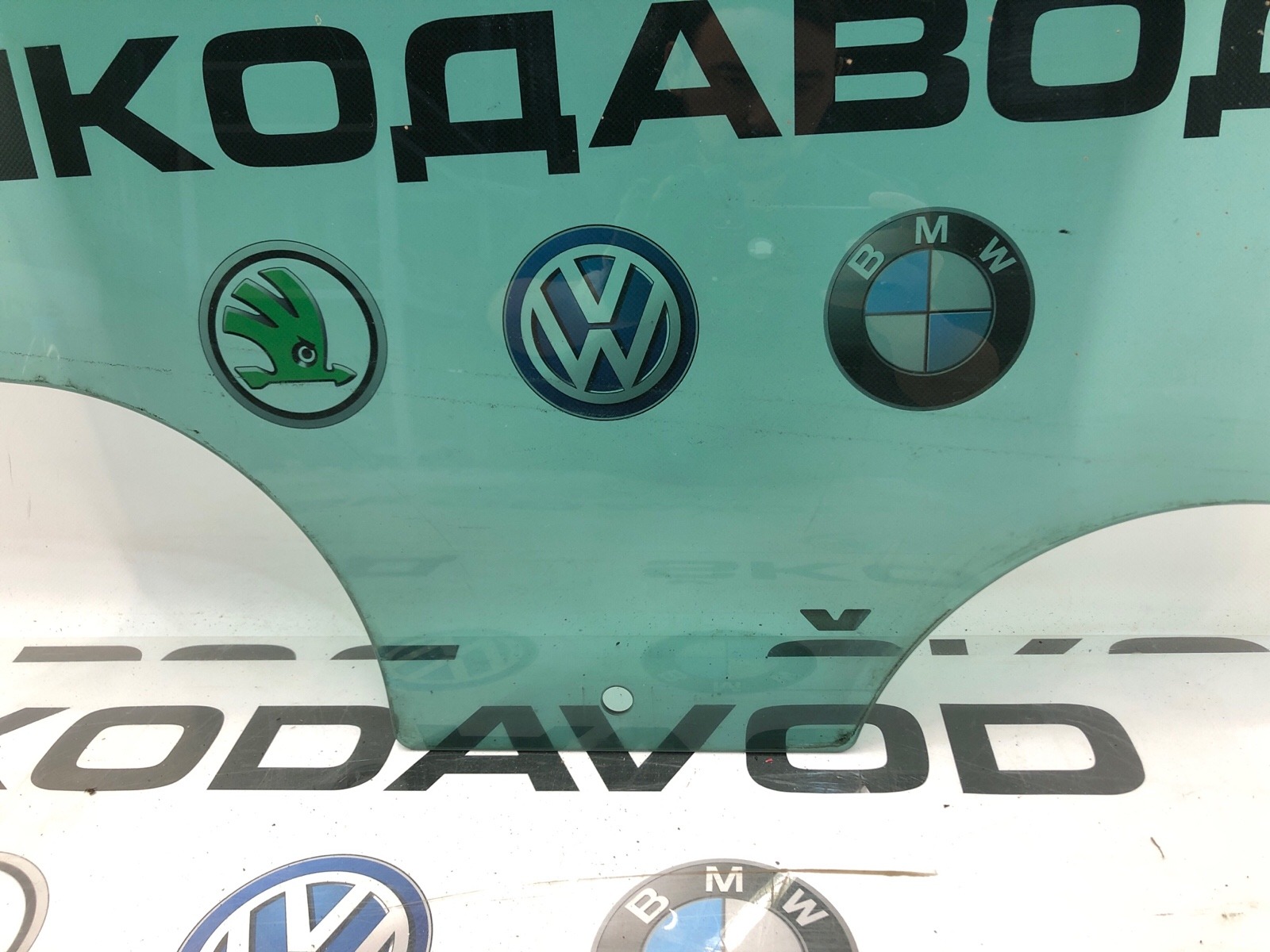 Стекло двери, 2000 рублей, Москва