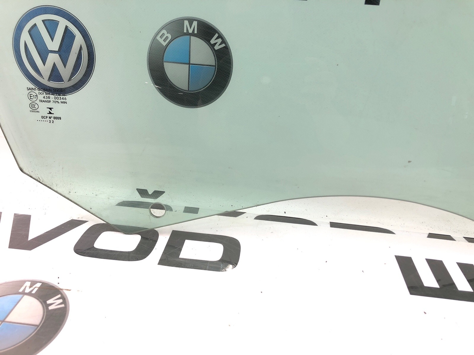 Стекло двери, 2000 рублей, Москва