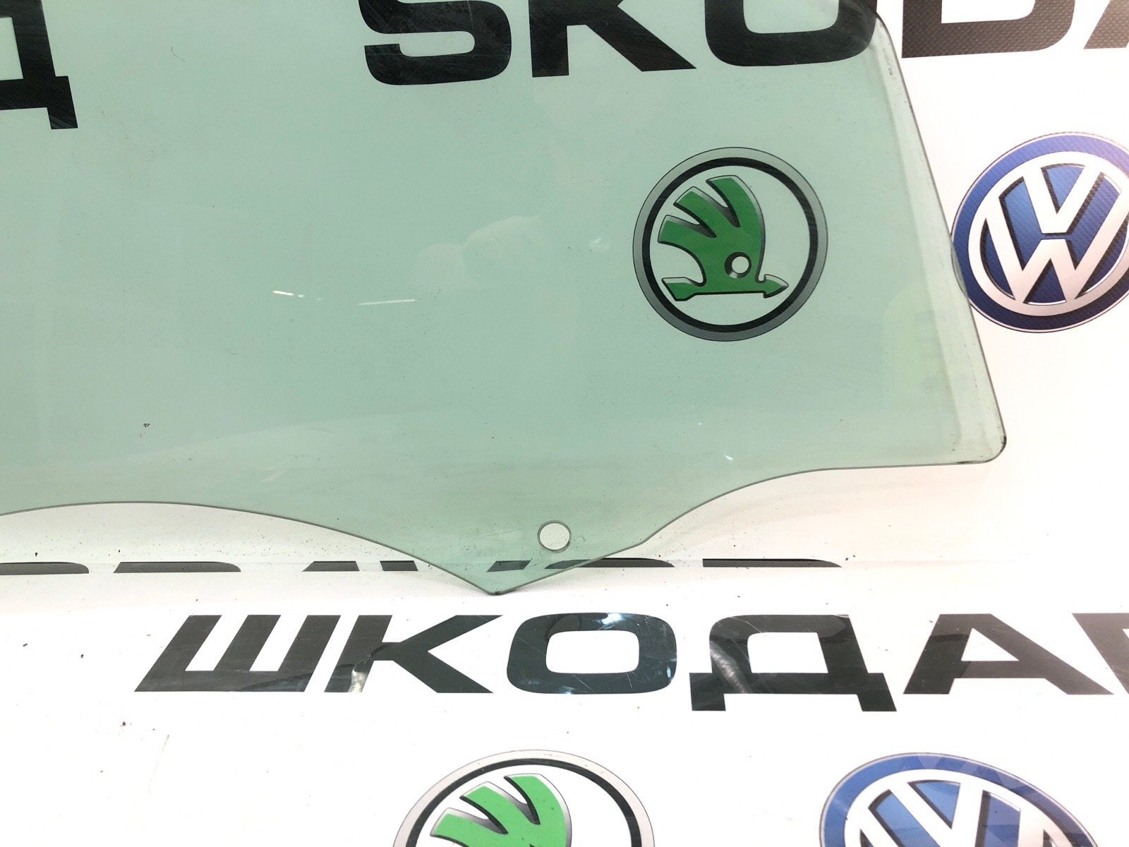 Стекло двери, 2000 рублей, Москва