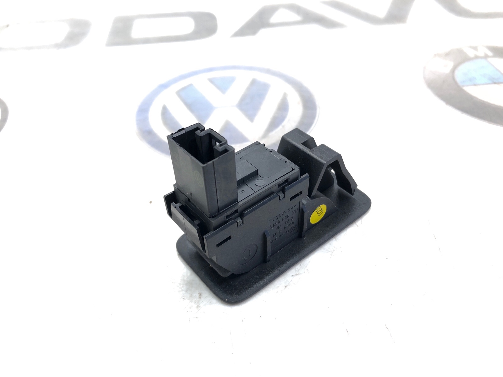 кнопка стеклоподъемника, 700 рублей, Москва