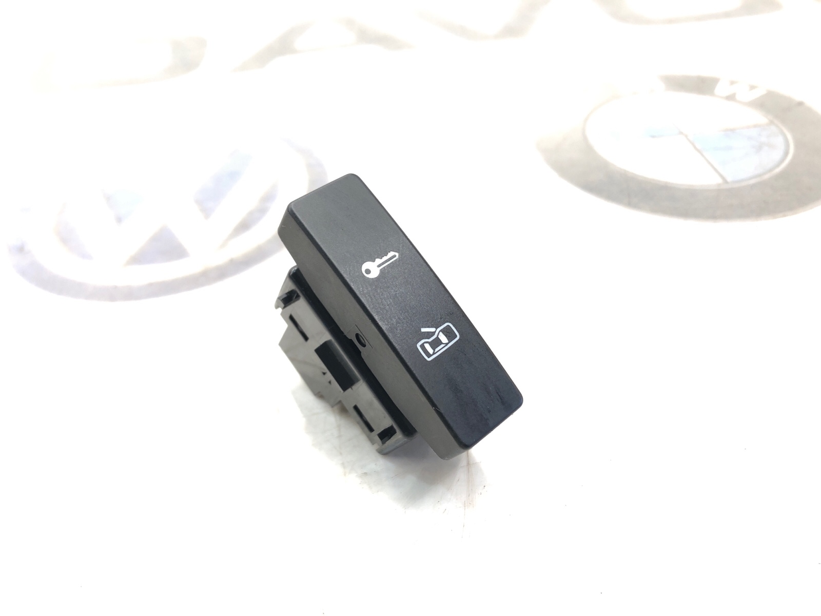 кнопка центрального замка, 500 рублей, Москва