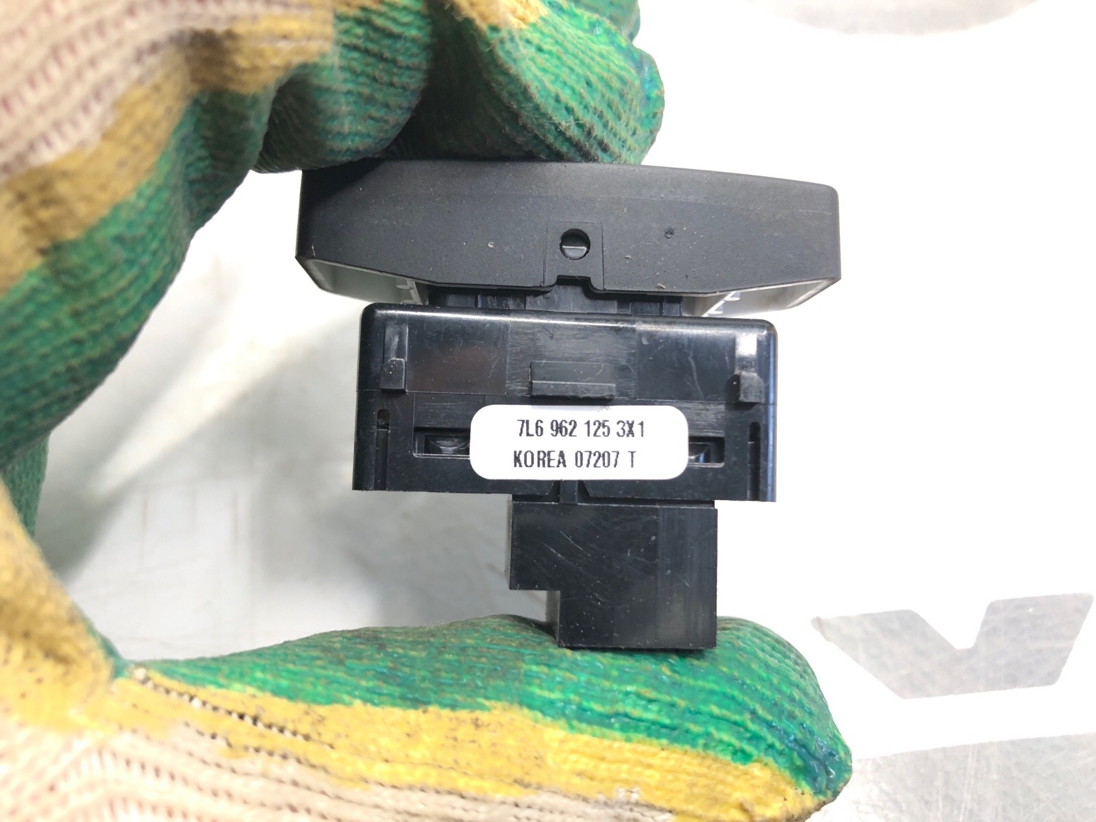 кнопка центрального замка, 500 рублей, Москва