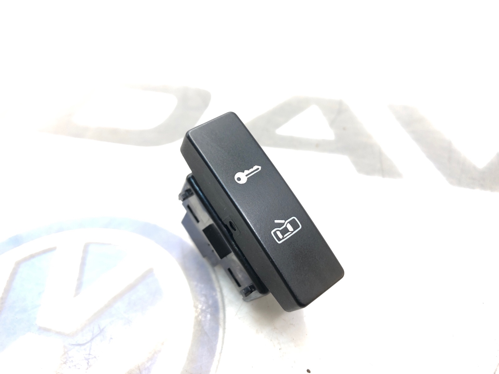 кнопка центрального замка, 500 рублей, Москва