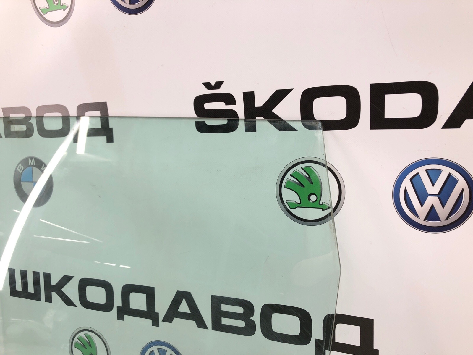 Стекло двери, 1000 рублей, Москва