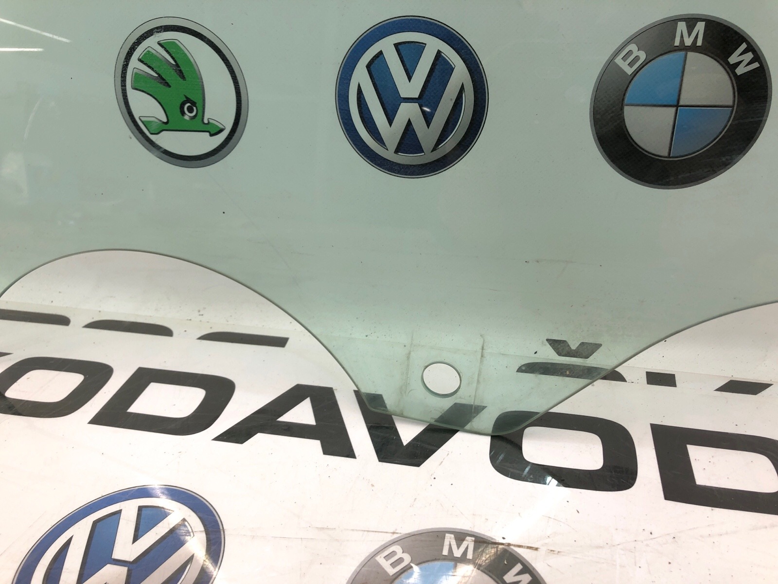 Стекло двери, 1000 рублей, Москва