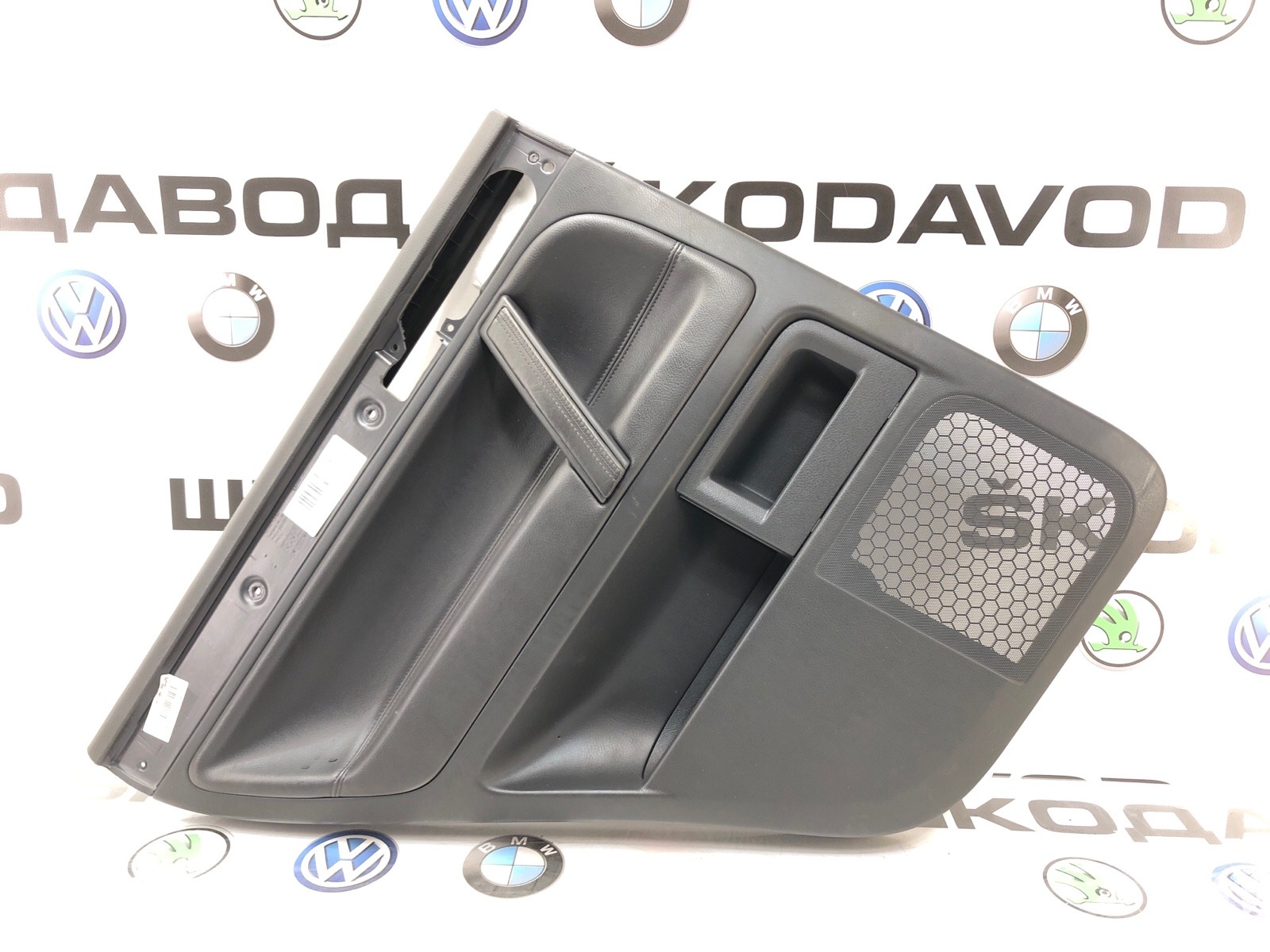 Обшивка двери (карта), 1000 рублей, Москва