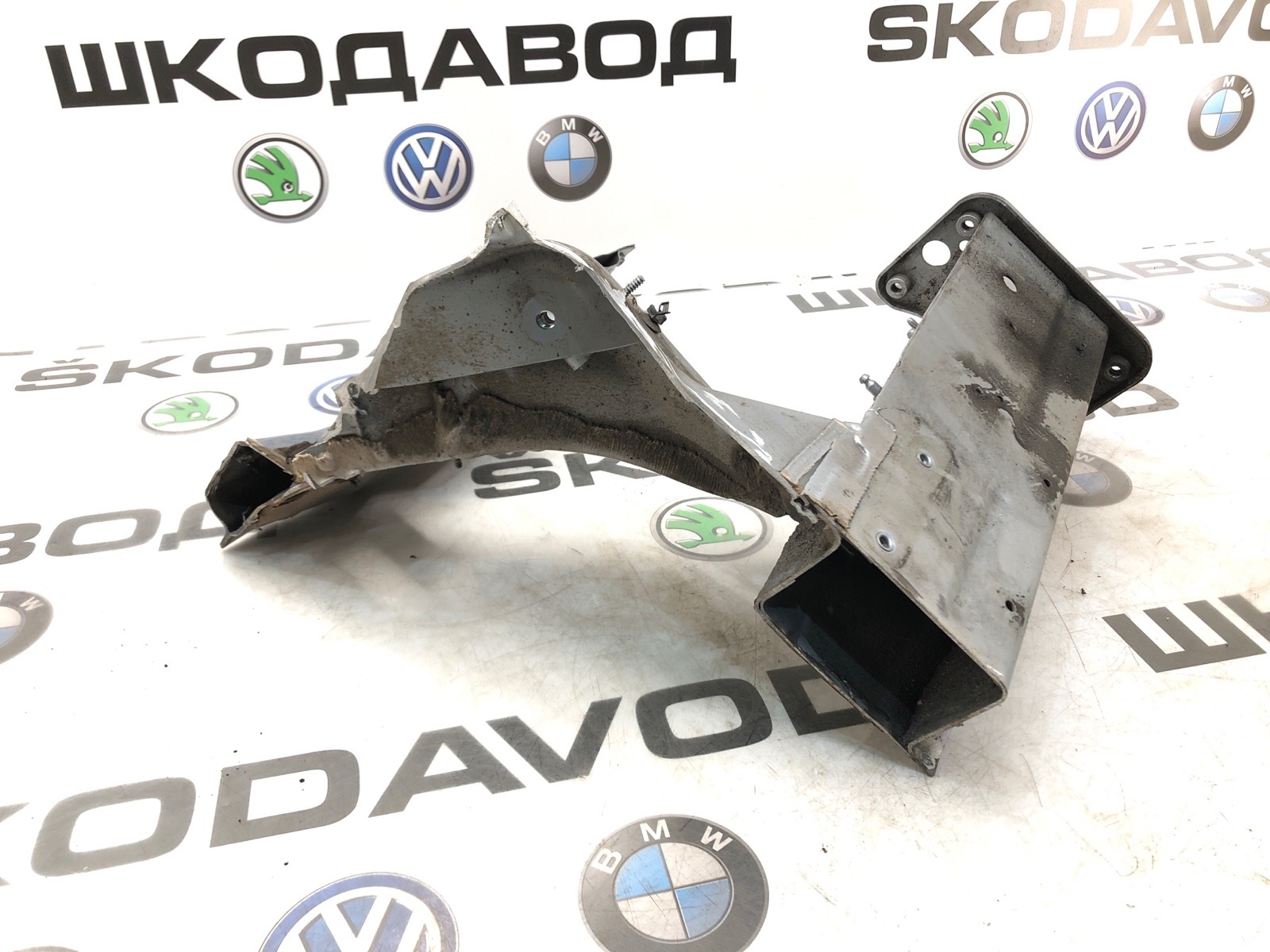 лонжерон, 25000 рублей, Москва