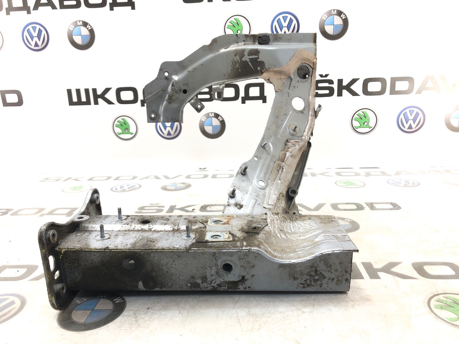 лонжерон, 25000 рублей, Москва