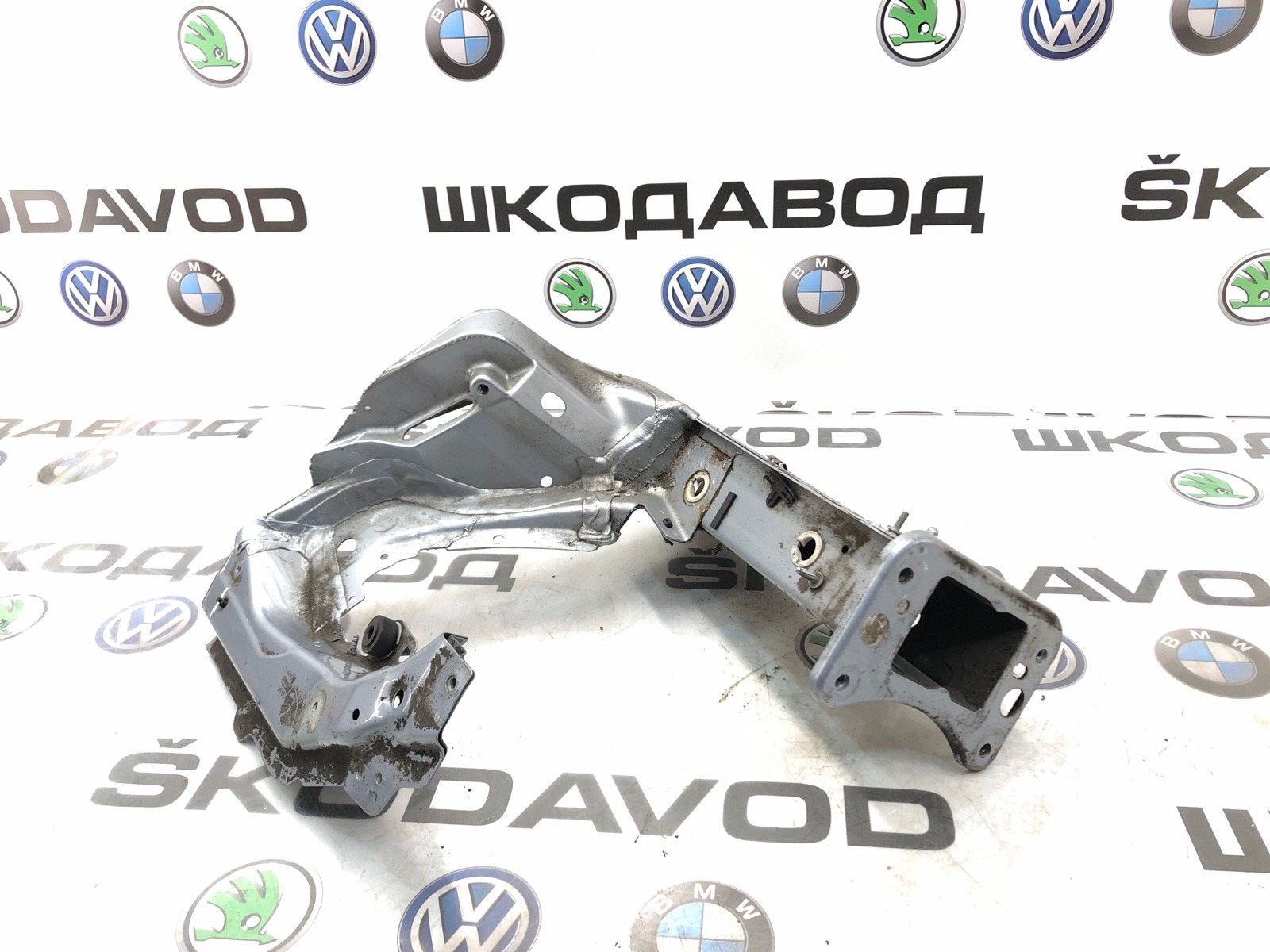 лонжерон, 25000 рублей, Москва