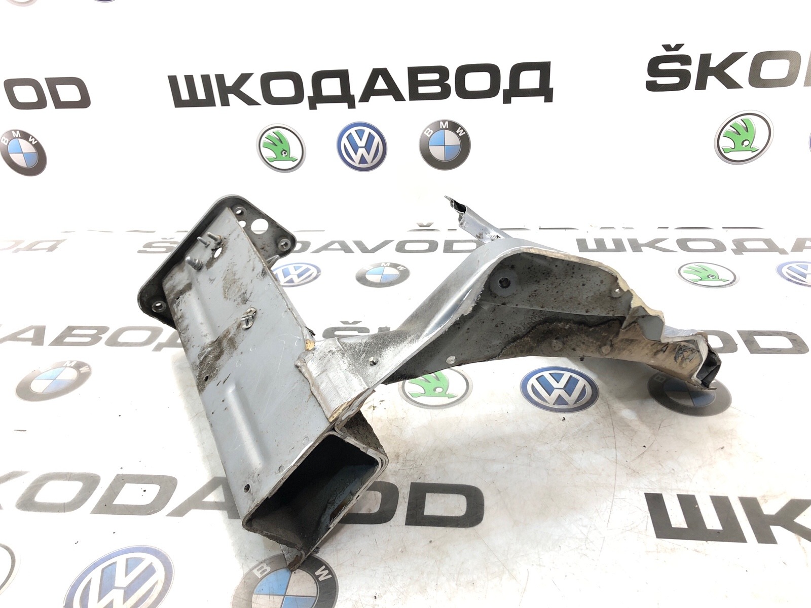 лонжерон, 25000 рублей, Москва