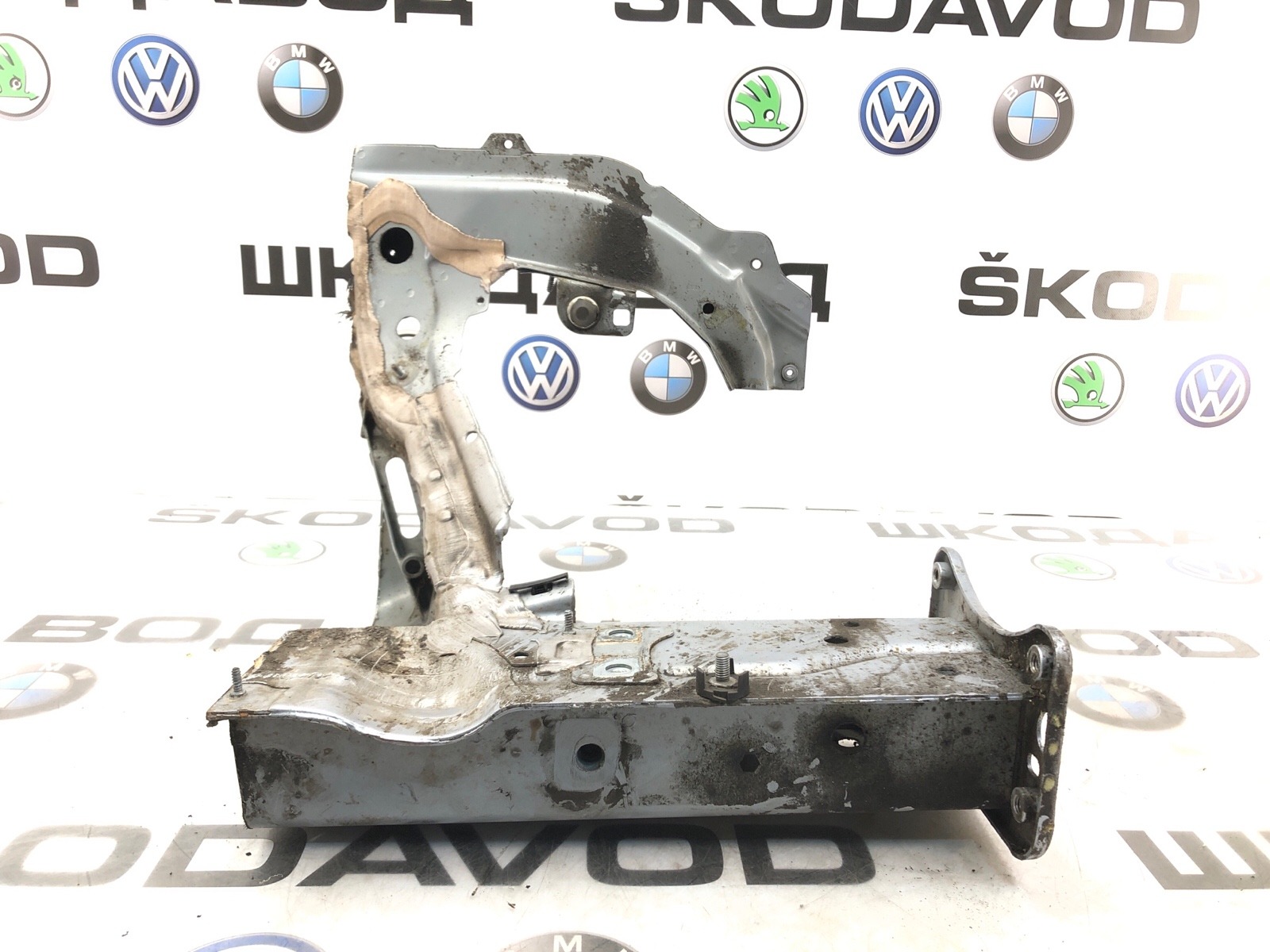 лонжерон, 25000 рублей, Москва