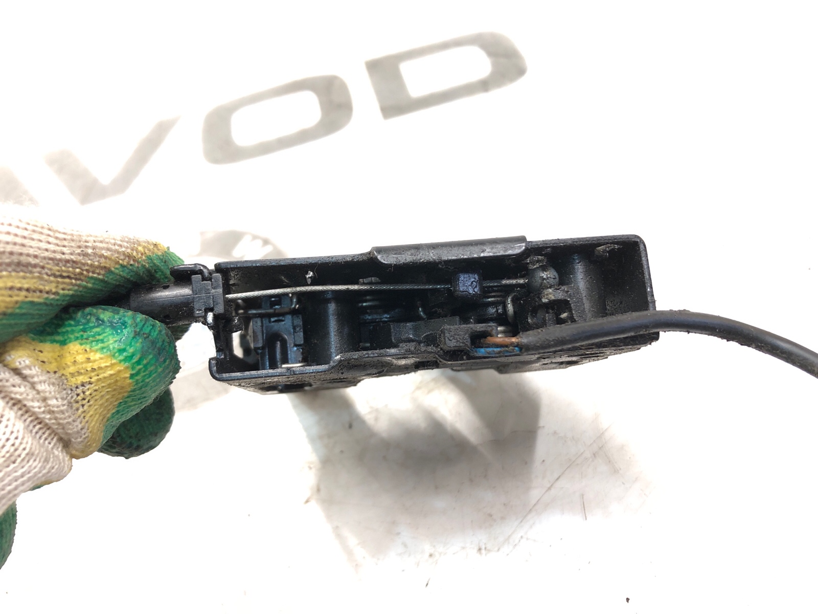 замок капота, 5000 рублей, Москва