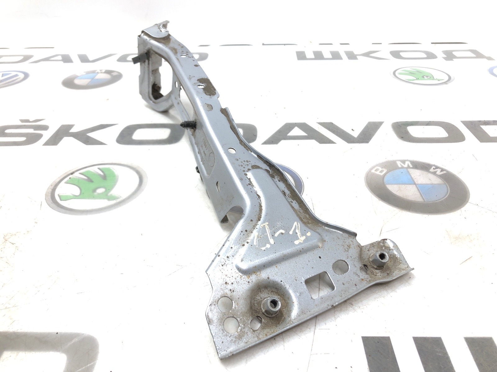 Кронштейн крыла, 3000 рублей, Москва