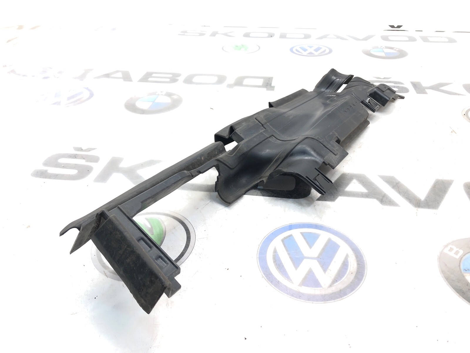 Дефлектор радиатора, 2000 рублей, Москва