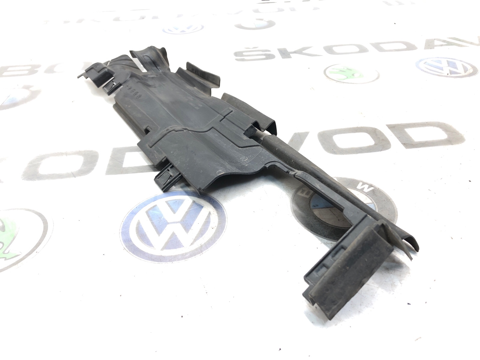 Дефлектор радиатора, 2000 рублей, Москва