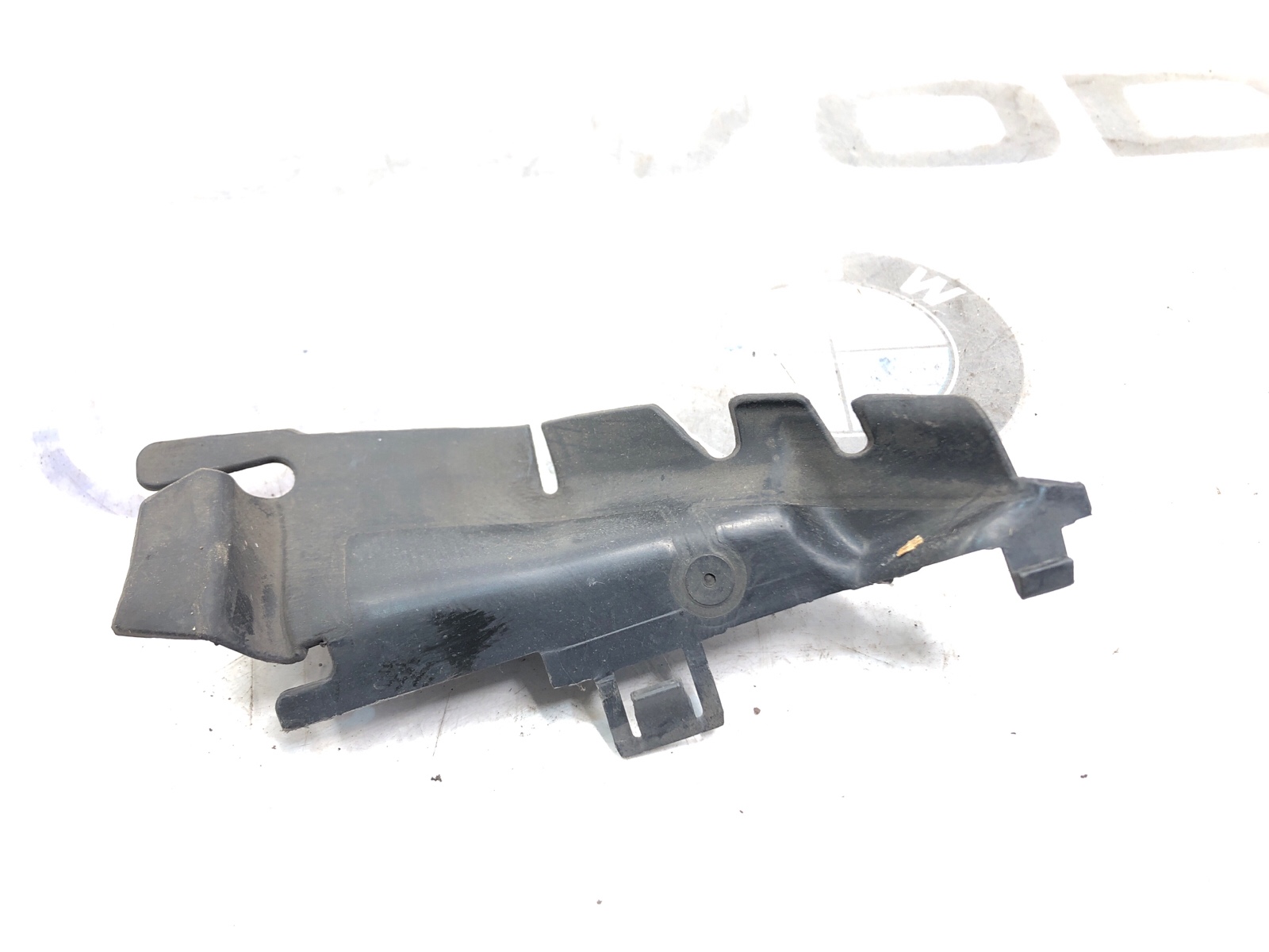 Дефлектор радиатора, 2000 рублей, Москва