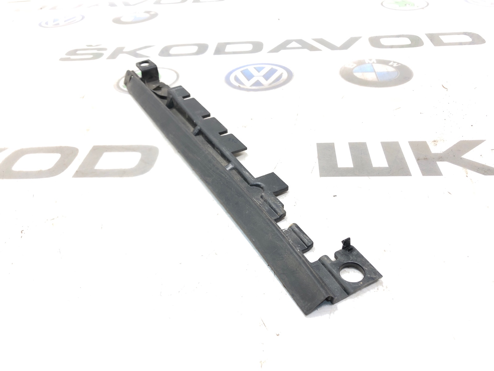 Дефлектор радиатора, 2000 рублей, Москва