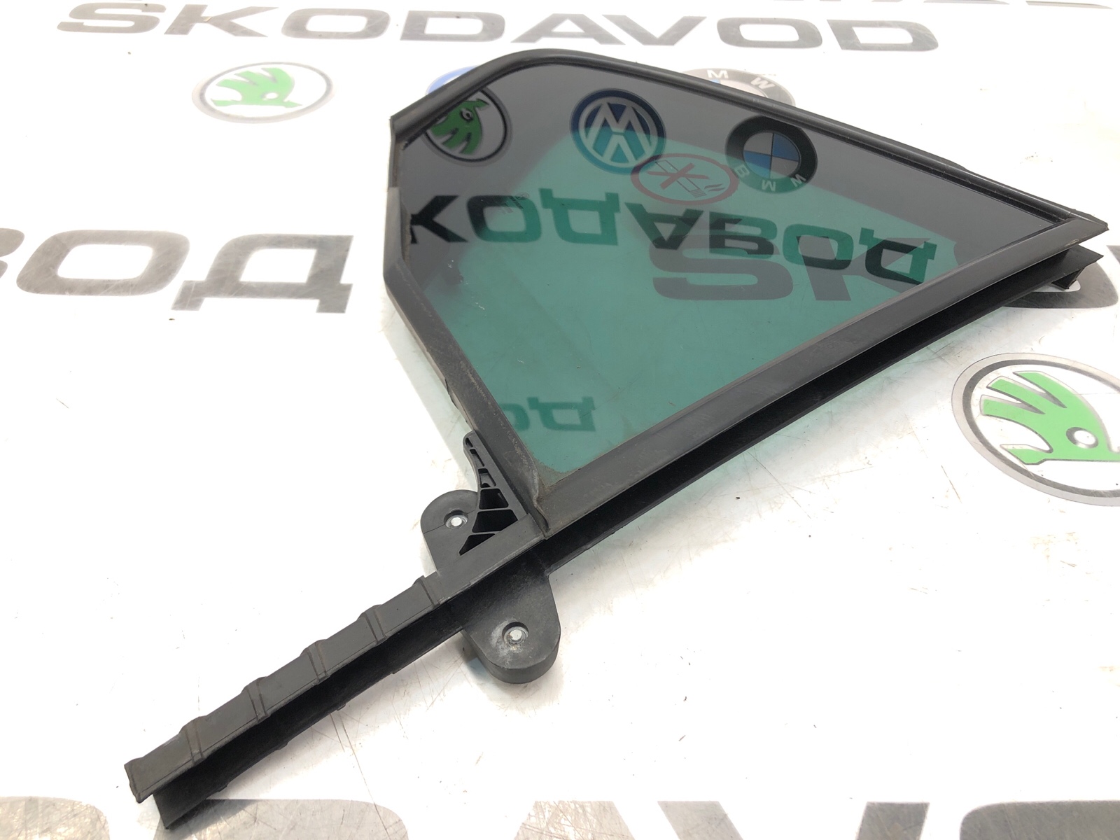 форточка двери, 3000 рублей, Москва