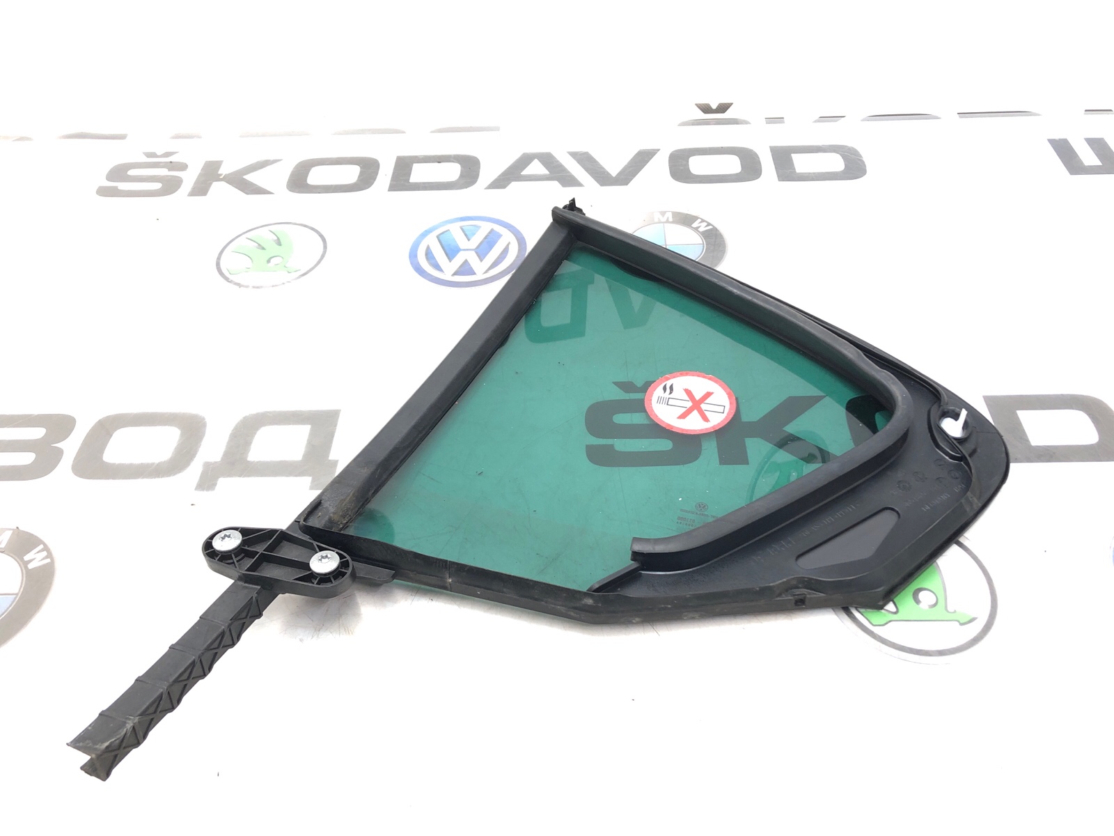 форточка двери, 3000 рублей, Москва