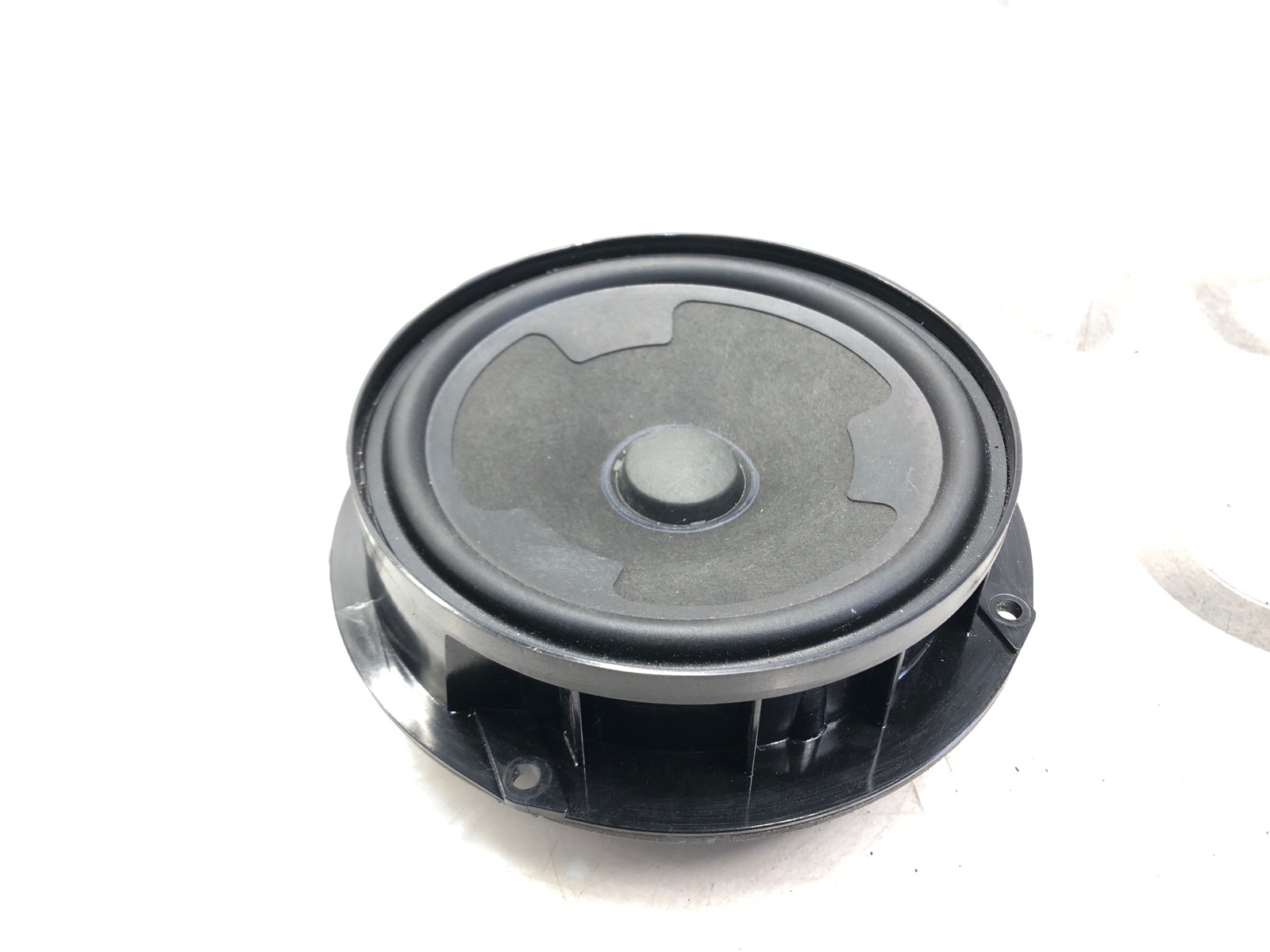 Динамик, 2000 рублей, Москва