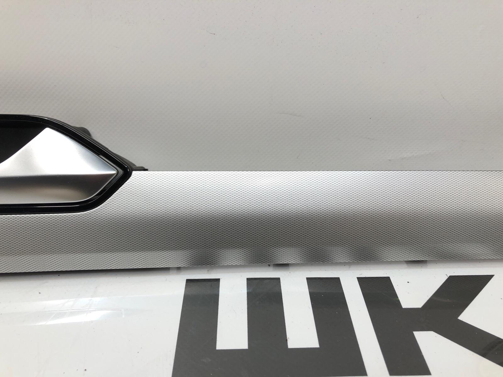 Декор обшивки карты двери, 2000 рублей, Москва