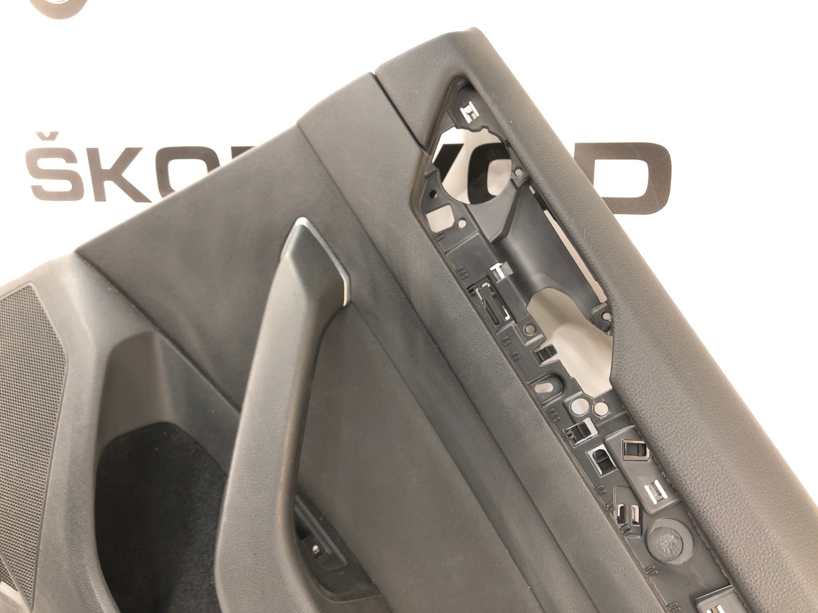 Обшивка двери (карта), 3000 рублей, Москва