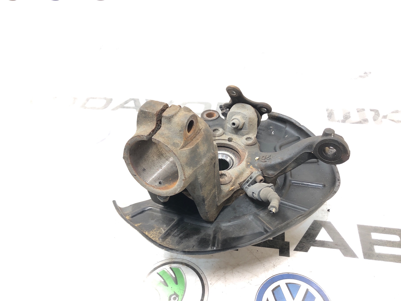 Кулак поворотный, 5000 рублей, Москва