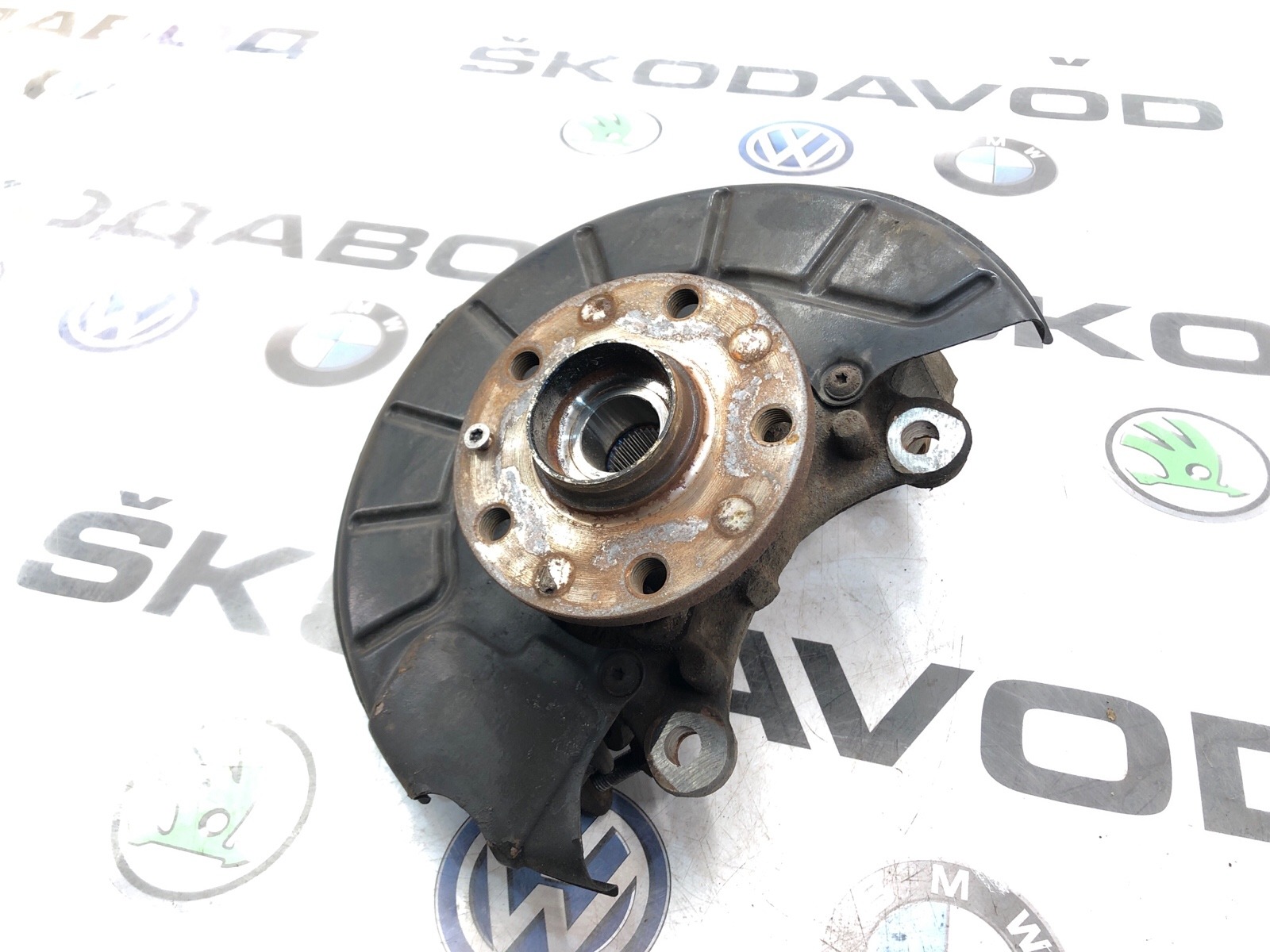 Кулак поворотный, 5000 рублей, Москва