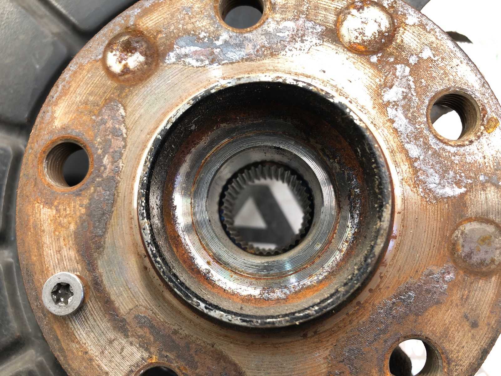 Кулак поворотный, 5000 рублей, Москва