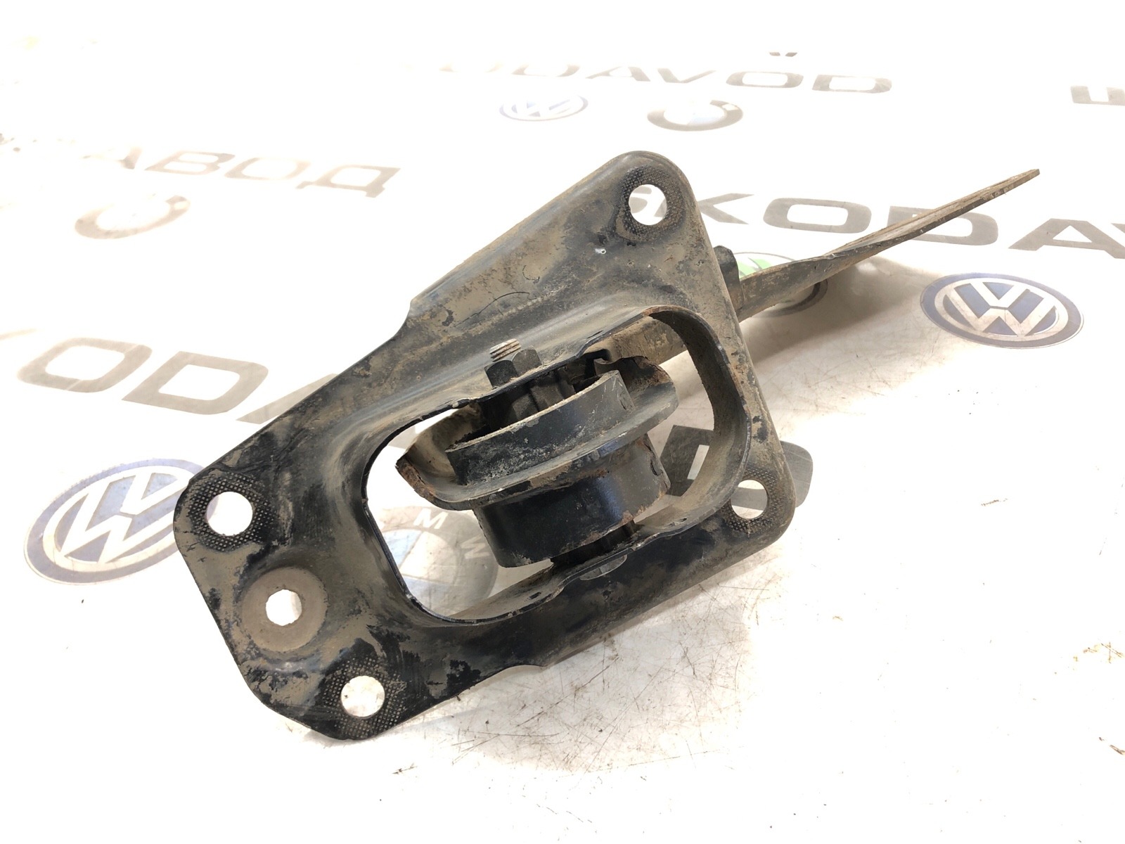 Рычаг продольный, 1000 рублей, Москва