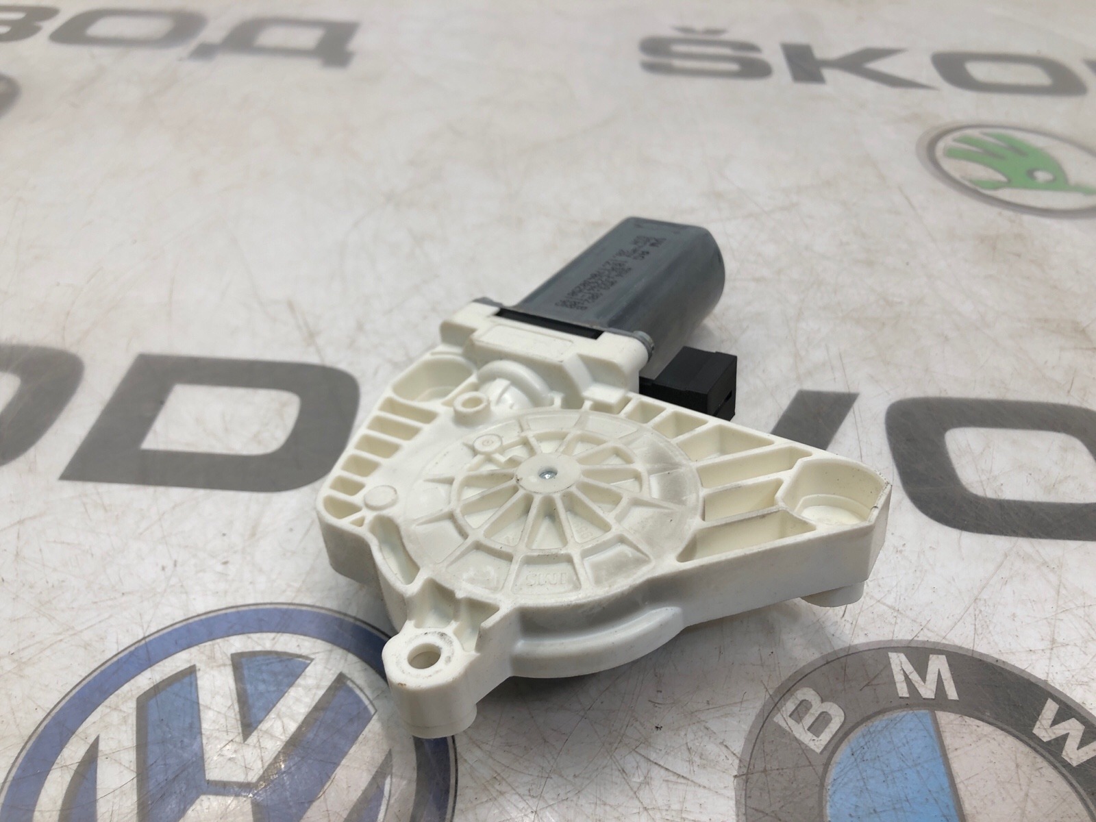 мотор стеклоподъемника, 1500 рублей, Москва