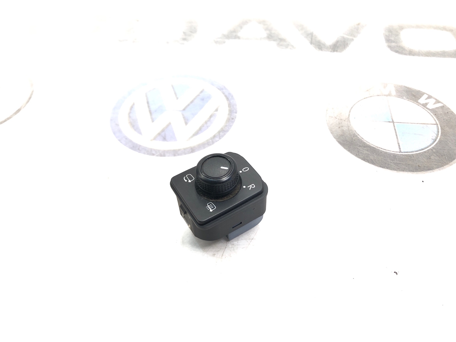 кнопка регулировки зеркал, 1500 рублей, Москва