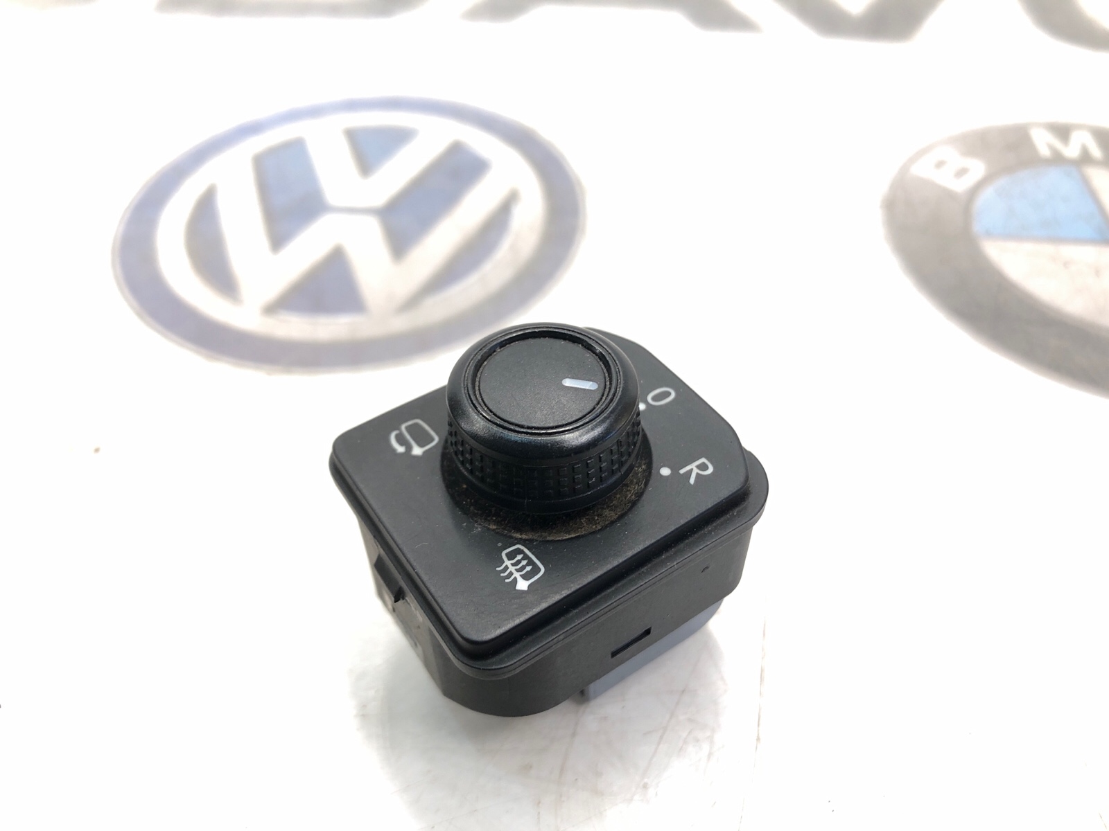 кнопка регулировки зеркал, 1500 рублей, Москва