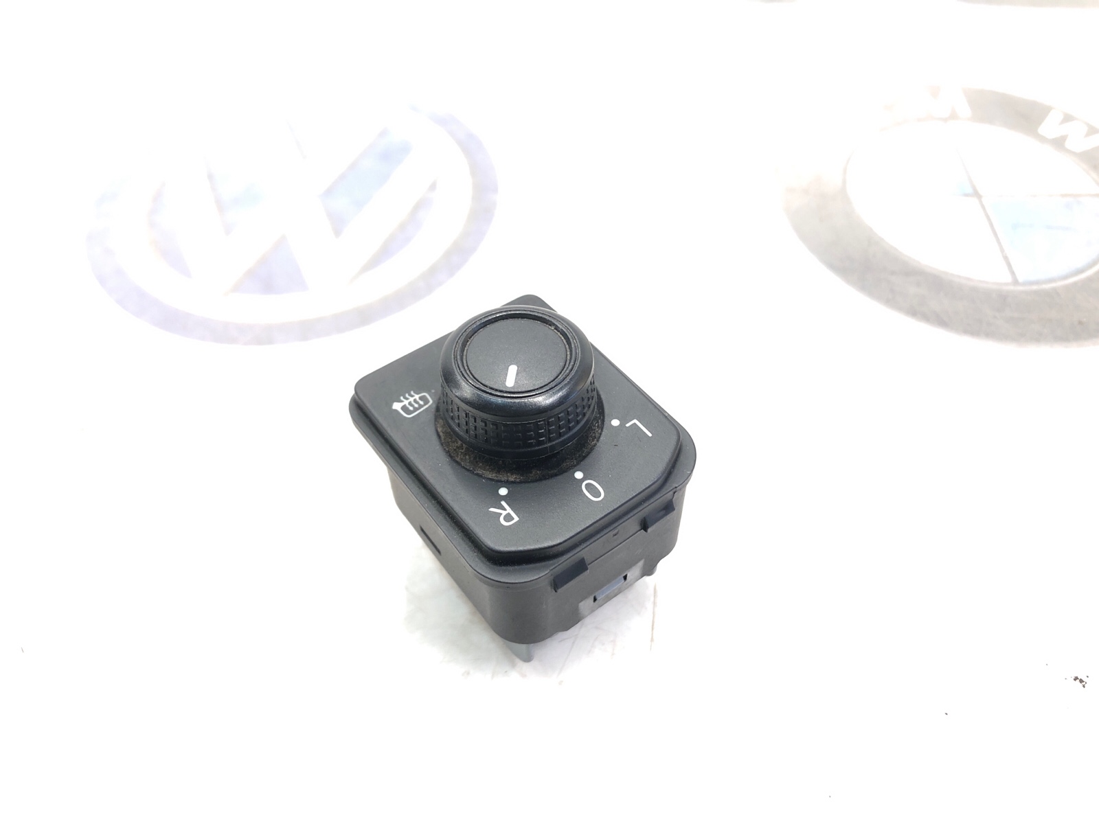 кнопка регулировки зеркал, 1500 рублей, Москва