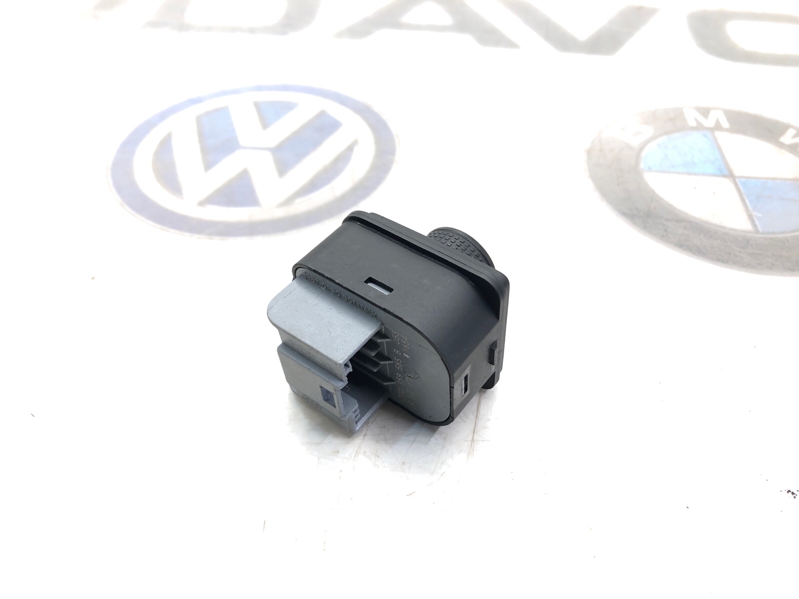 кнопка регулировки зеркал, 1500 рублей, Москва