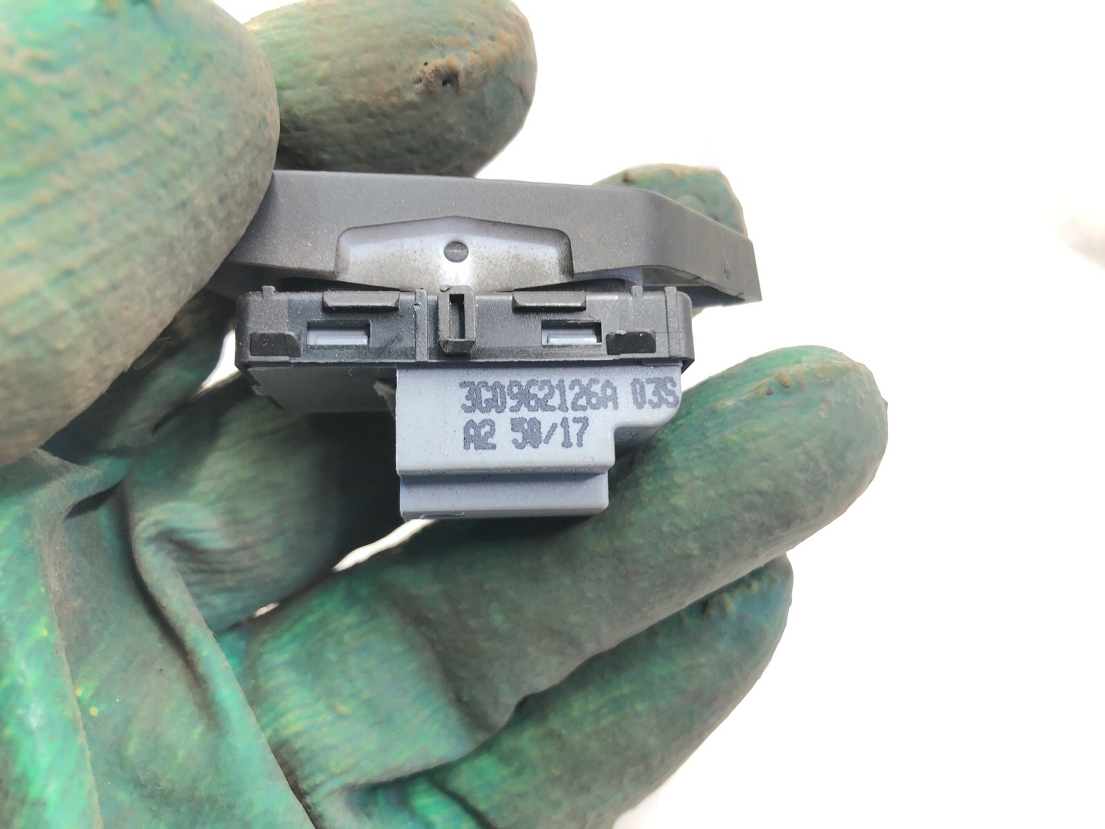 кнопка центрального замка, 1000 рублей, Москва