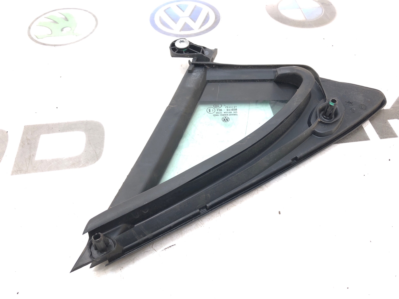 форточка двери, 2000 рублей, Москва