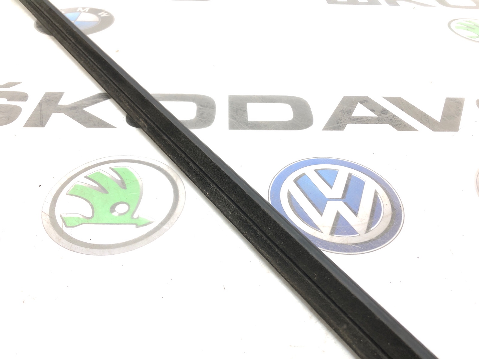 молдинг стекла, 3000 рублей, Москва