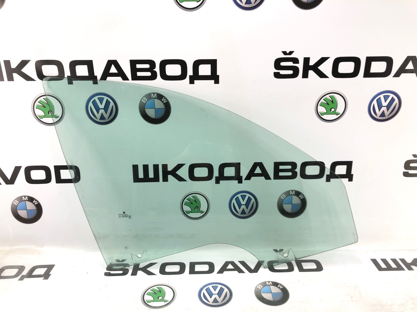 Стекло двери, 3000 рублей, Москва