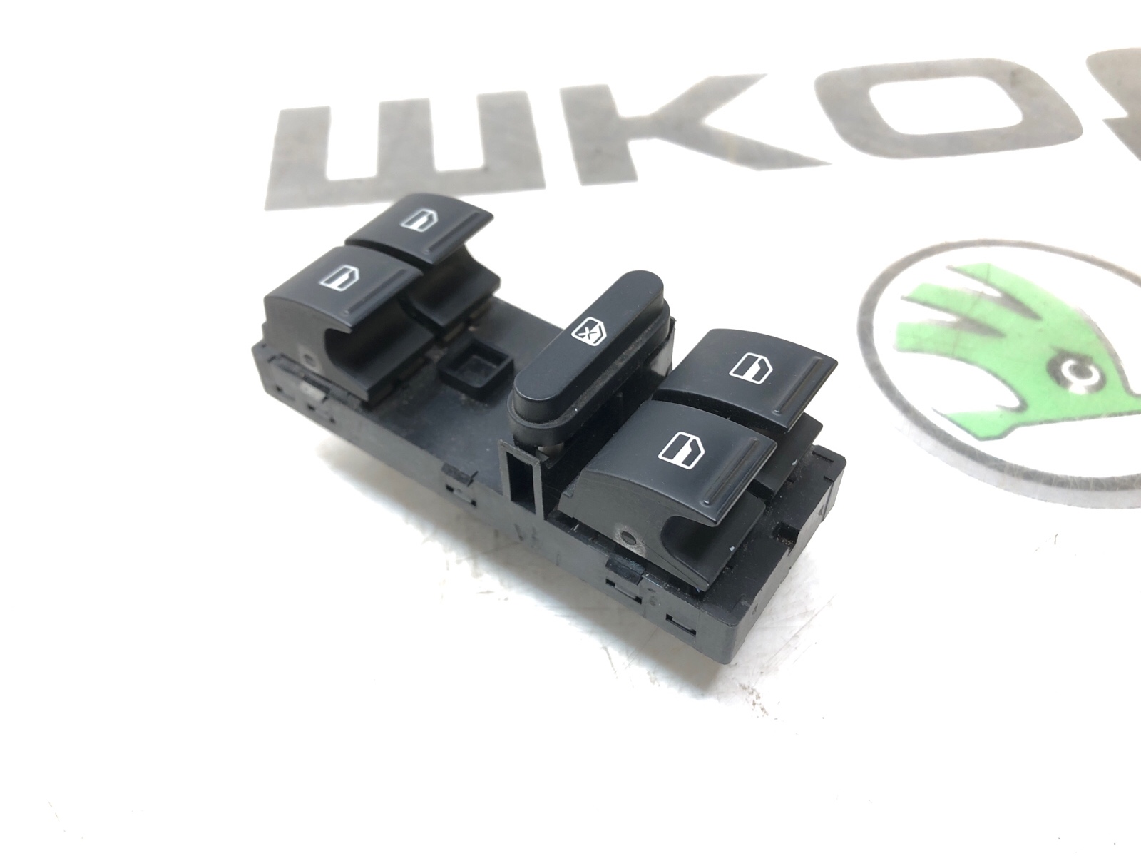 Блок управления стеклоподъемниками, 2000 рублей, Москва