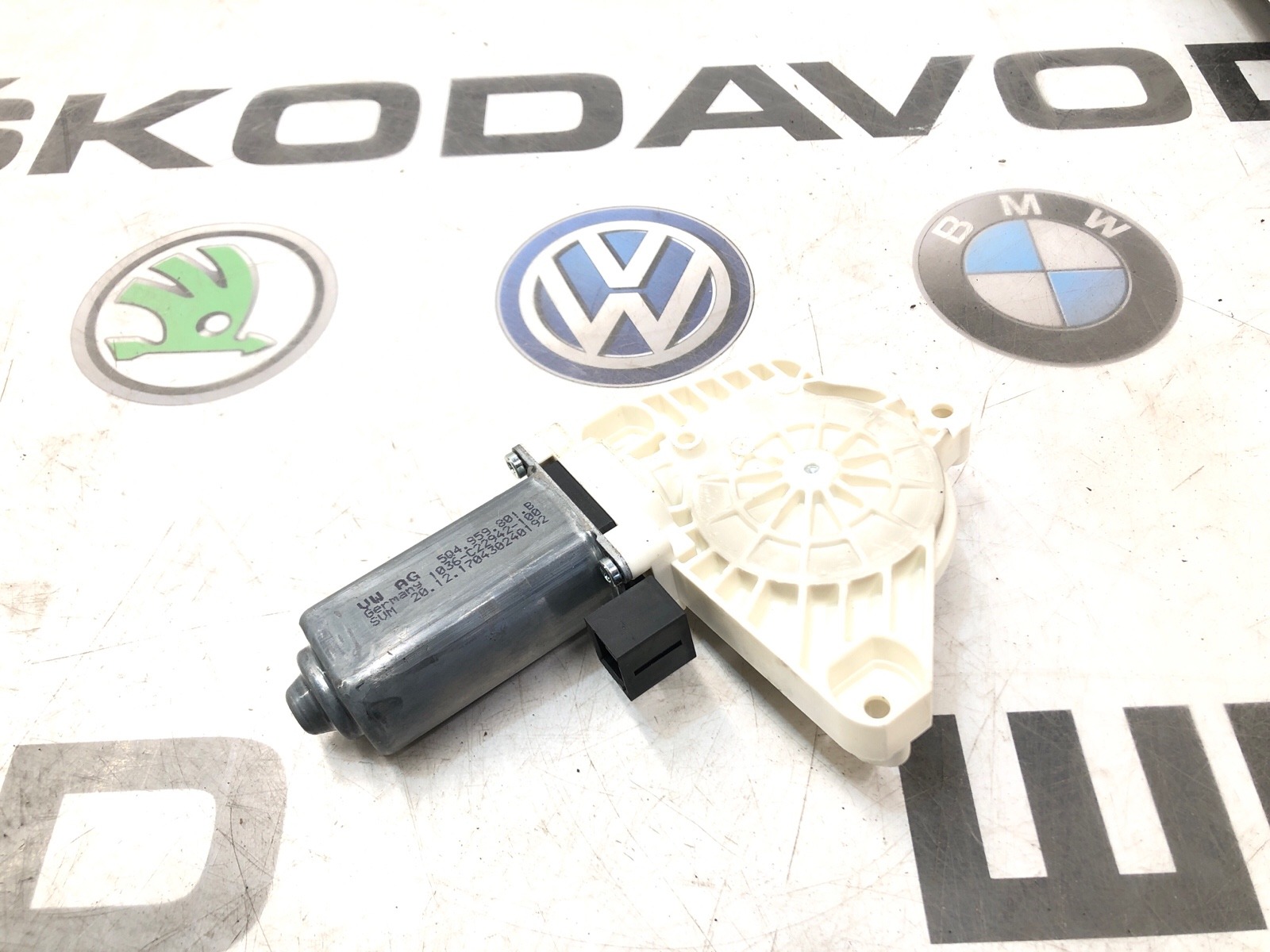 мотор стеклоподъемника, 1000 рублей, Москва