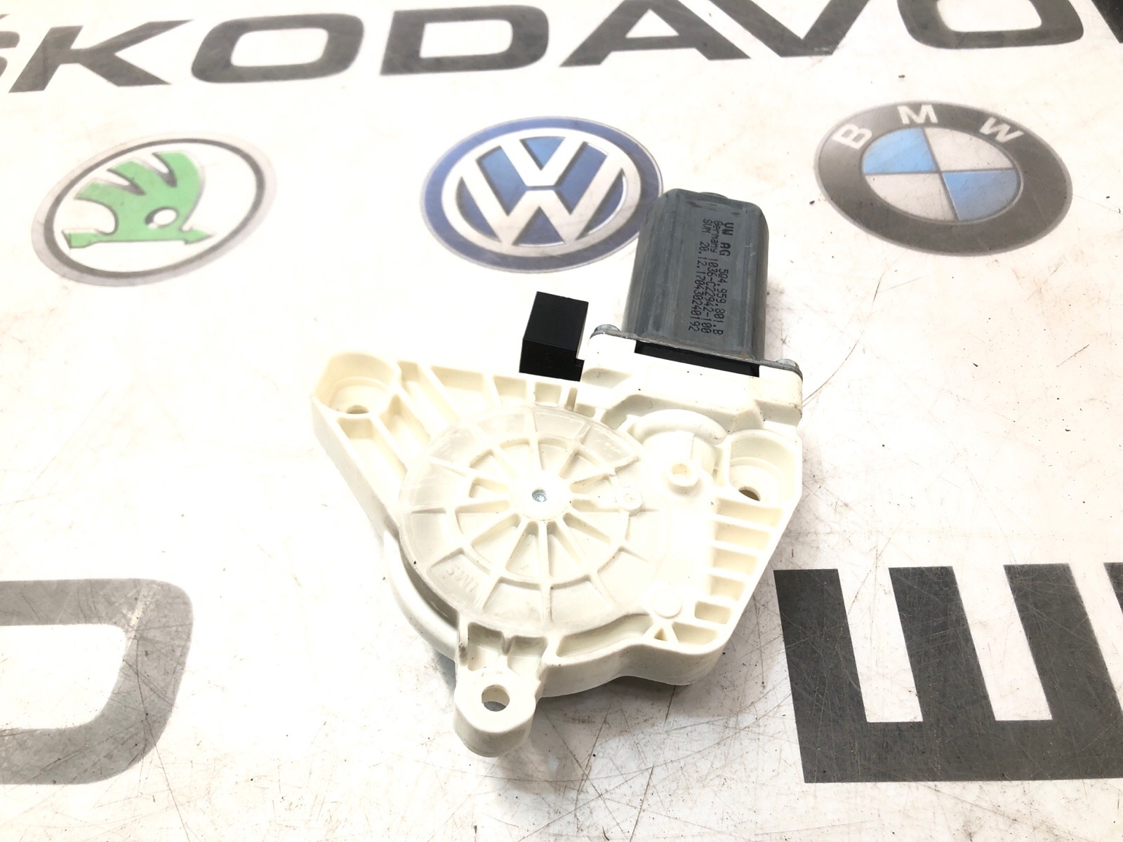 мотор стеклоподъемника, 1000 рублей, Москва