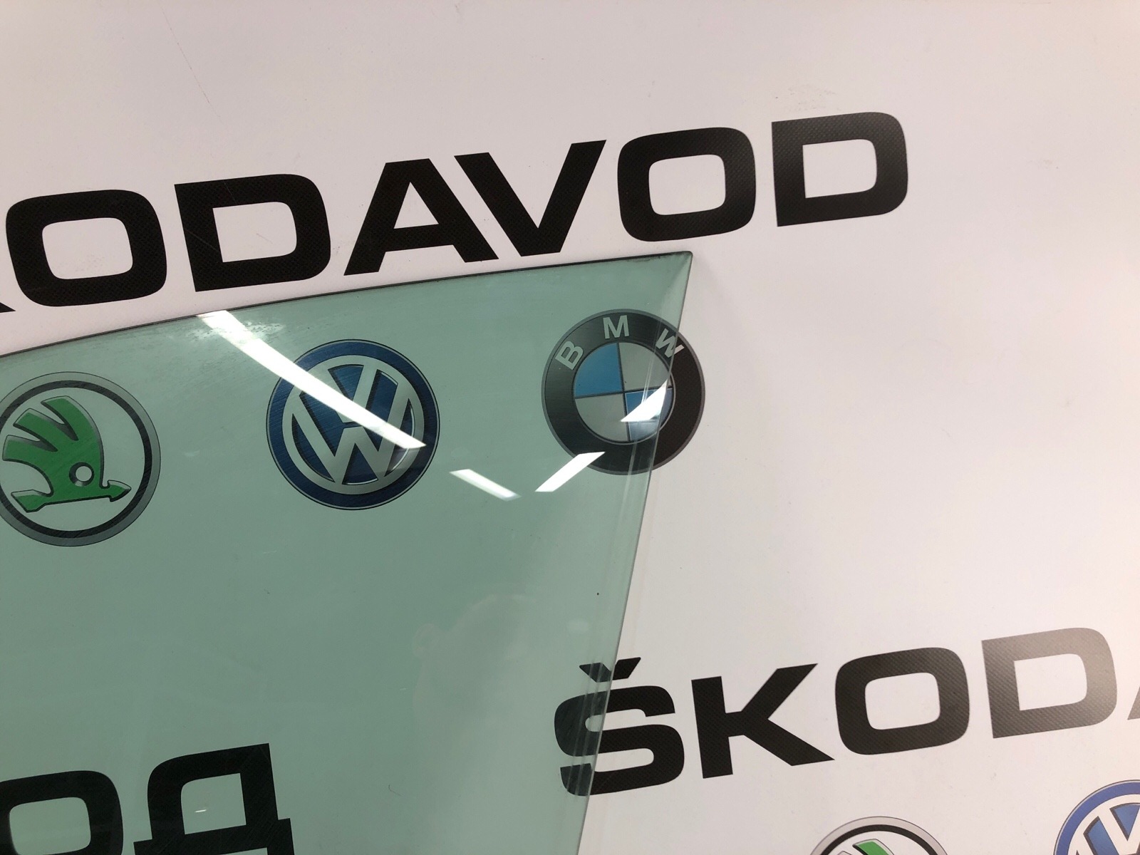 Стекло двери, 7000 рублей, Москва