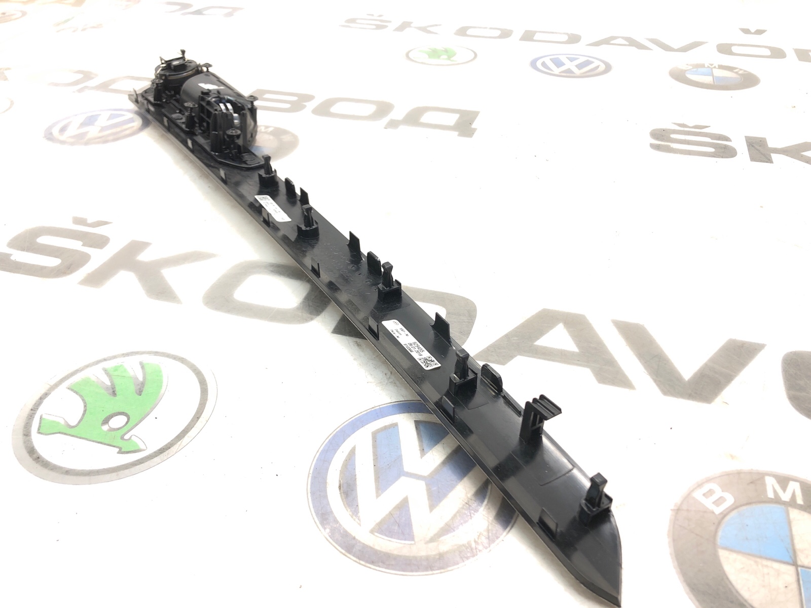 Декор обшивки карты двери, 2000 рублей, Москва