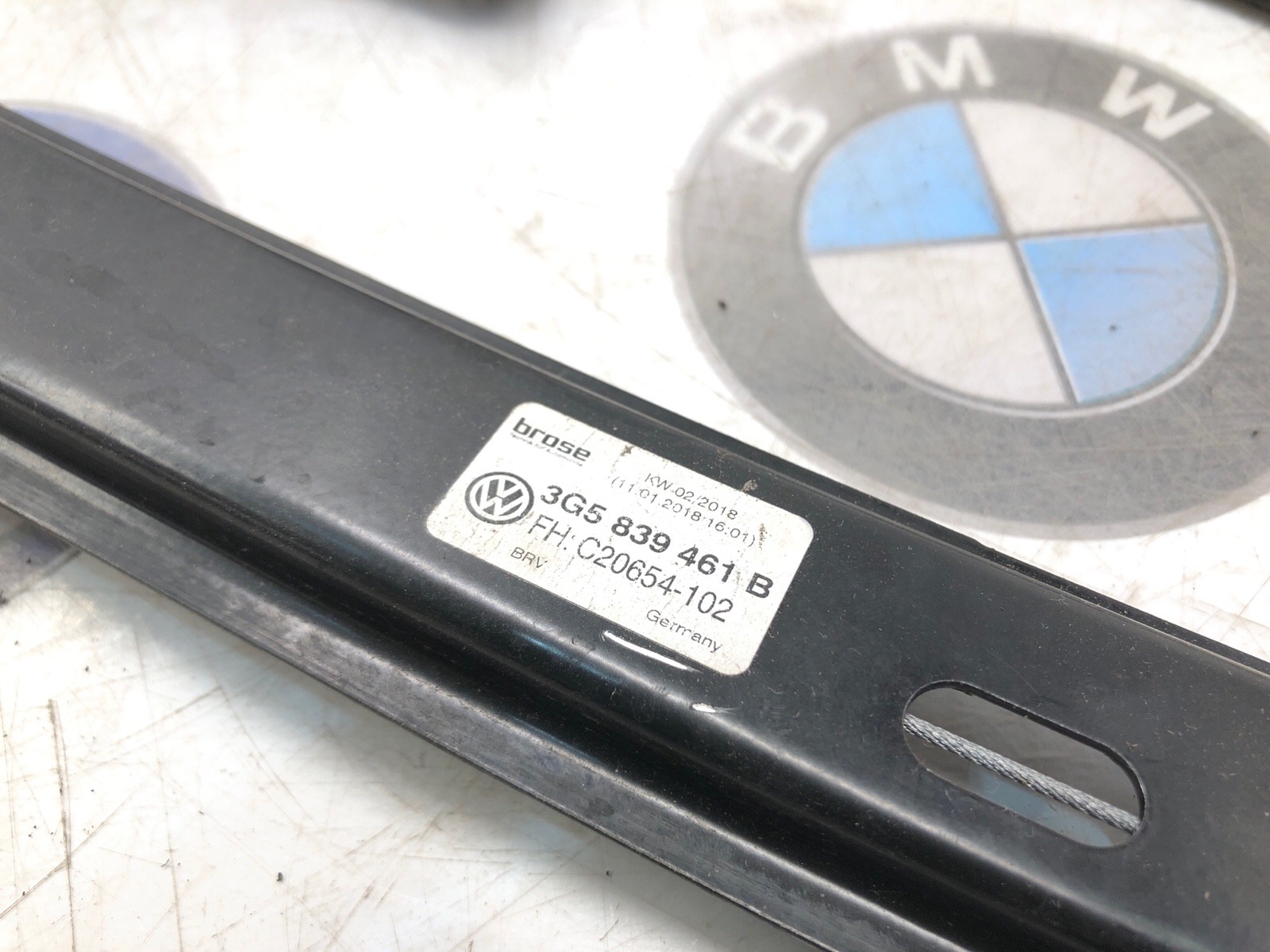 Стеклоподъемник, 2000 рублей, Москва