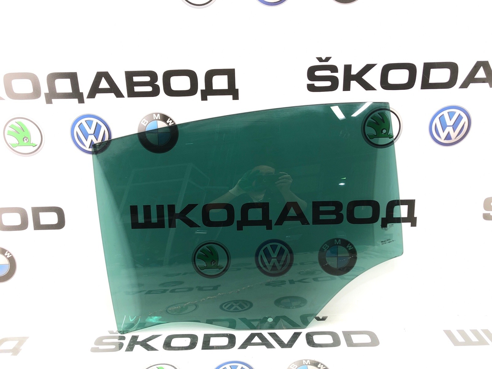 Стекло двери, 4000 рублей, Москва