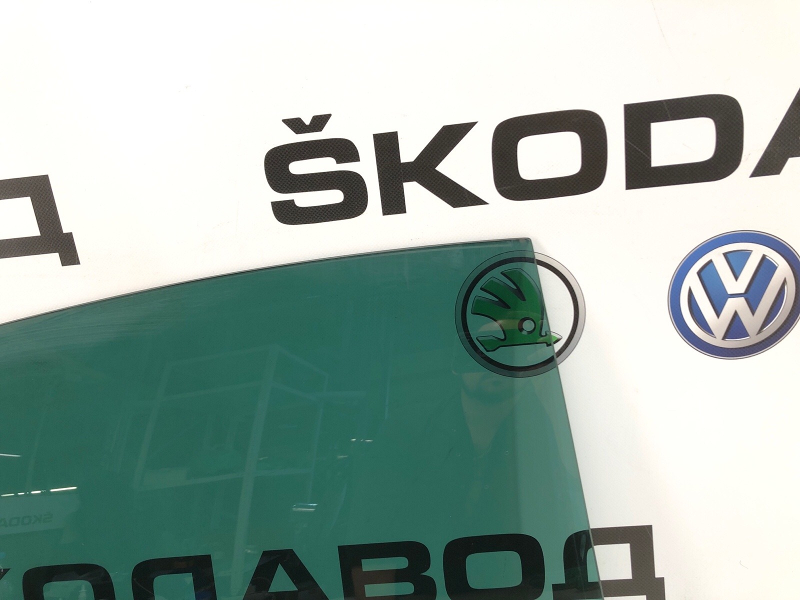 Стекло двери, 4000 рублей, Москва