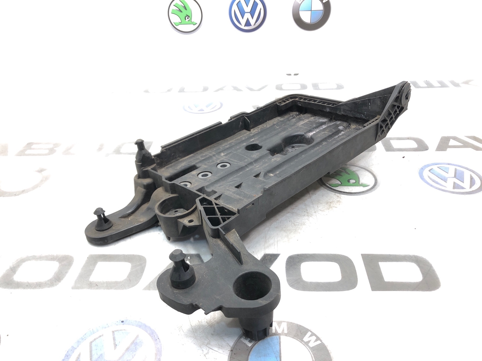 Площадка аккумулятора (АКБ), 1000 рублей, Москва