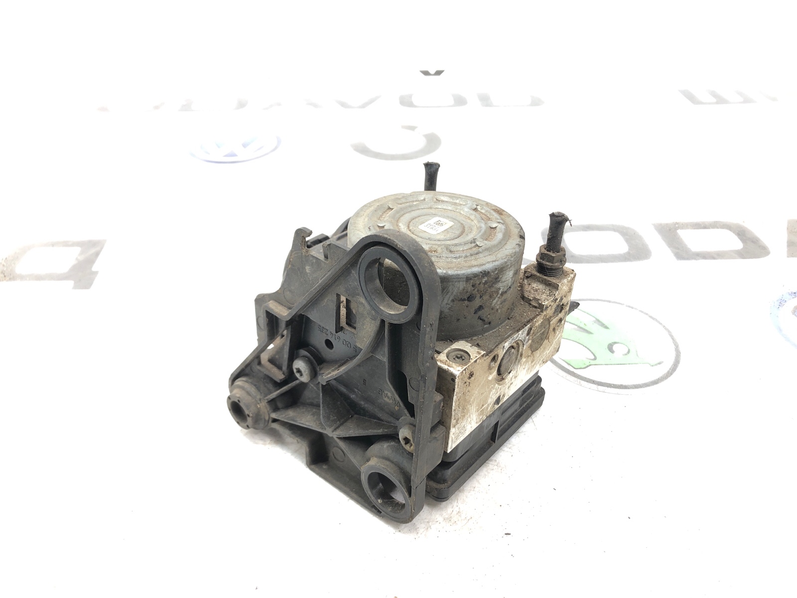 блок ABS, 2000 рублей, Москва